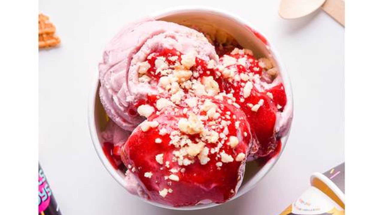 Strawberry, Rosewater & Pistachio Gelato Tub - 450ml (V,GF)
