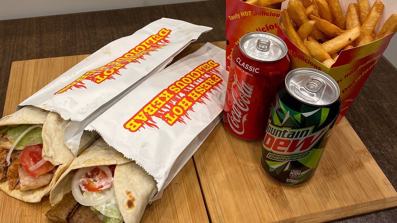 2 wraps+ 2 cans+ 2 chips