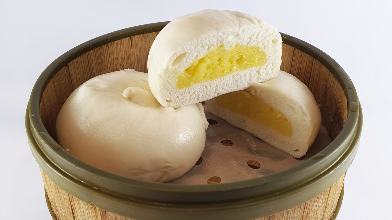 Steamed Golden Sand Buns (2pcs)