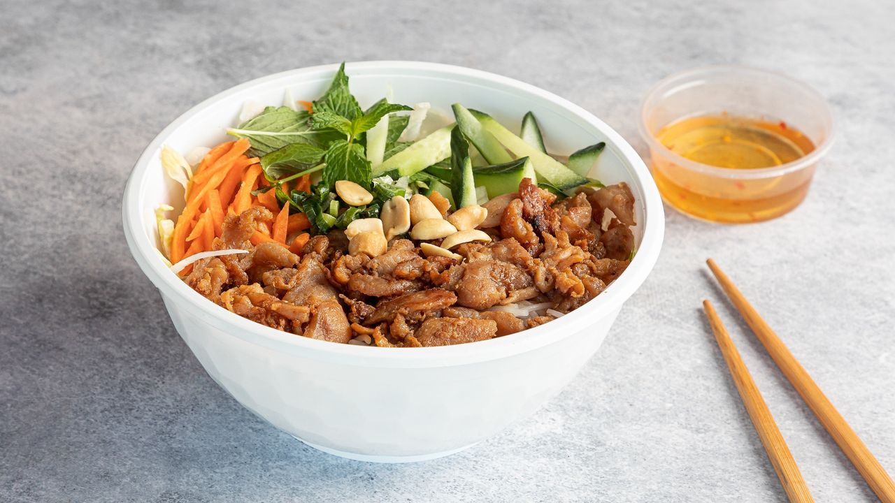 Grilled Chicken Vermicelli Salad