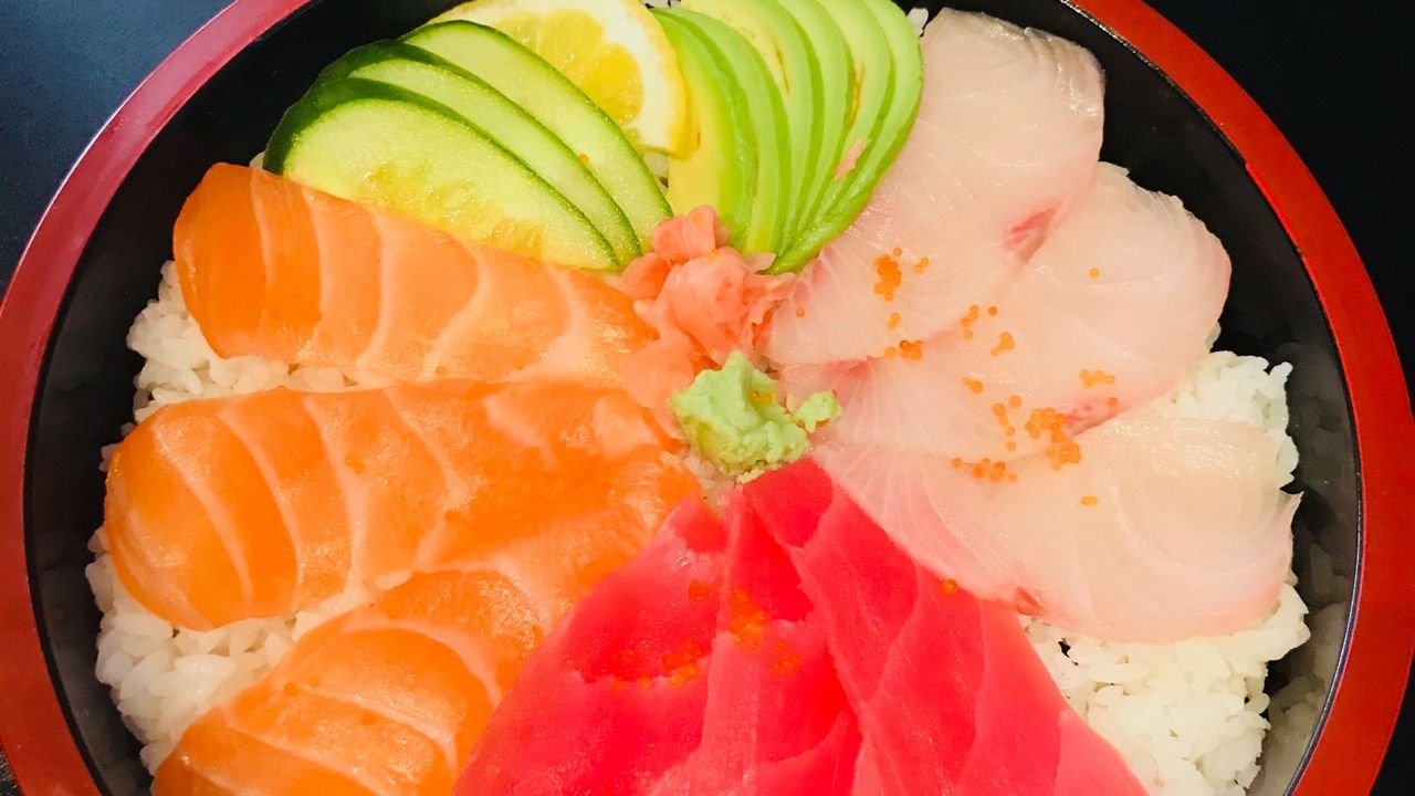 Assorted Chirashi Don