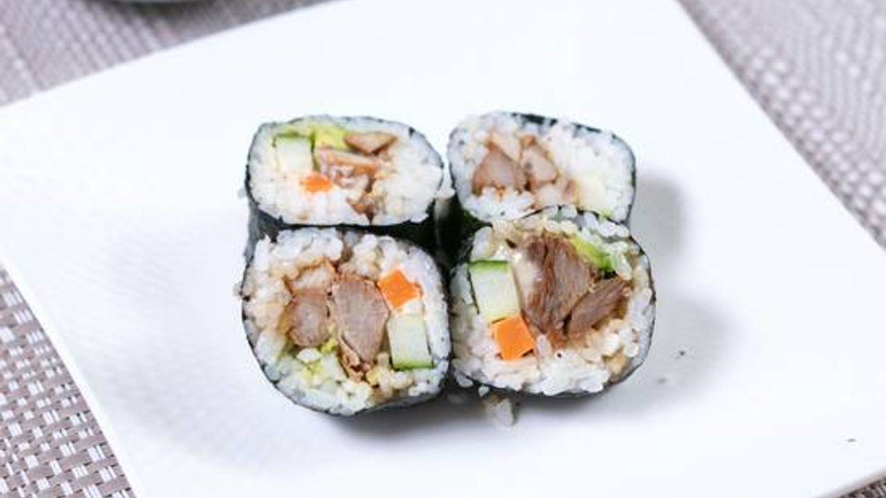 Chicken Teriyaki Roll