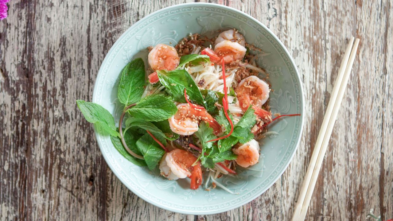 Grilled Prawns Papaya Salad