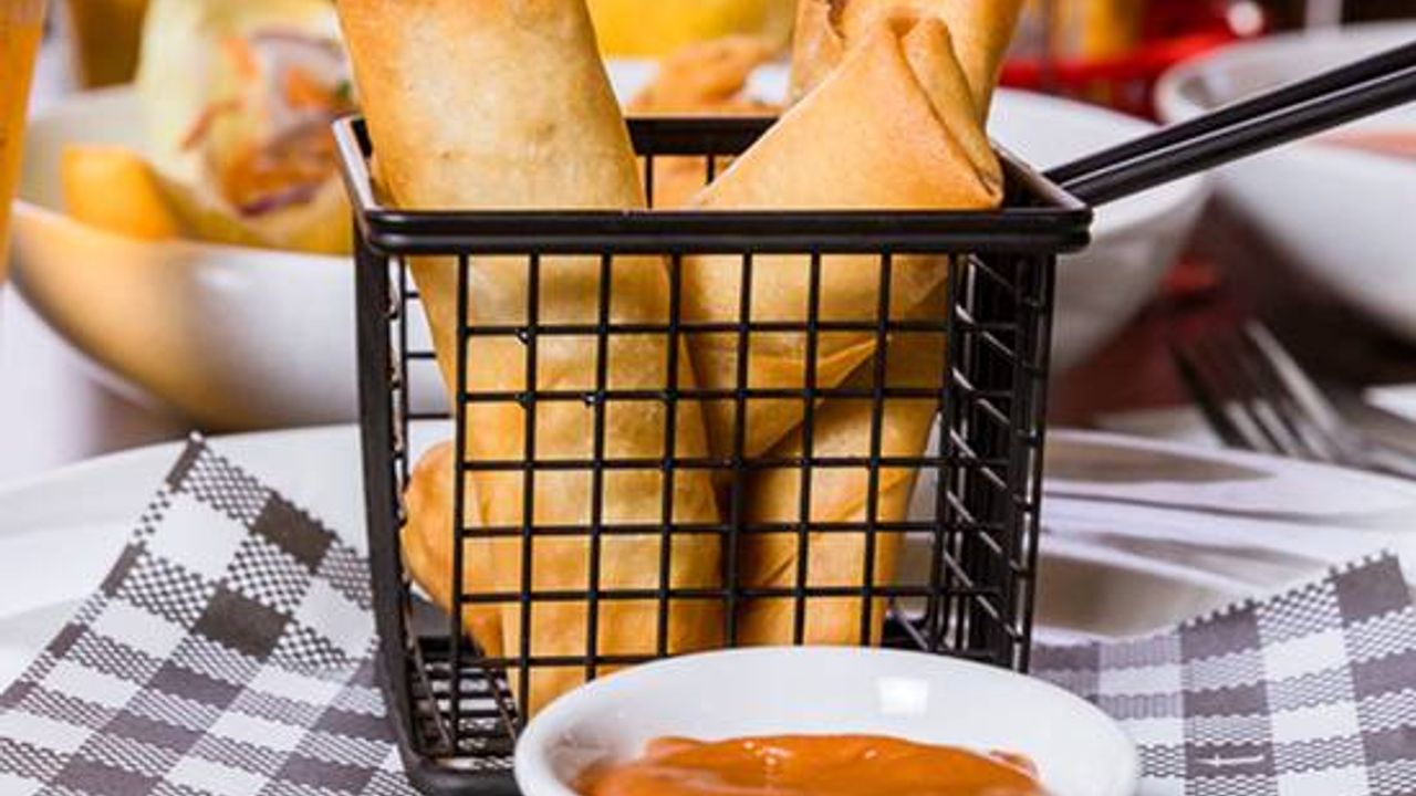 Cheeseburger Spring Rolls