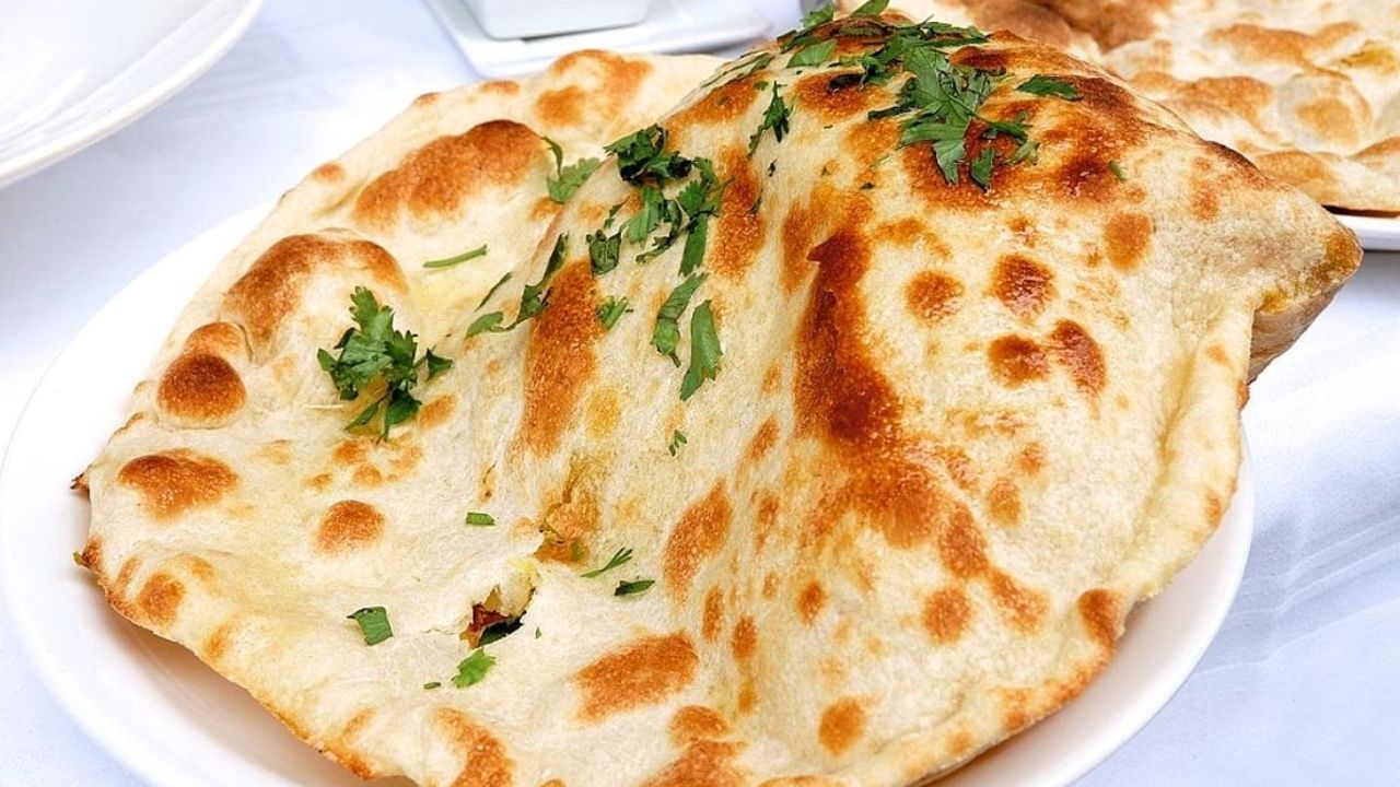 Cheese Naan