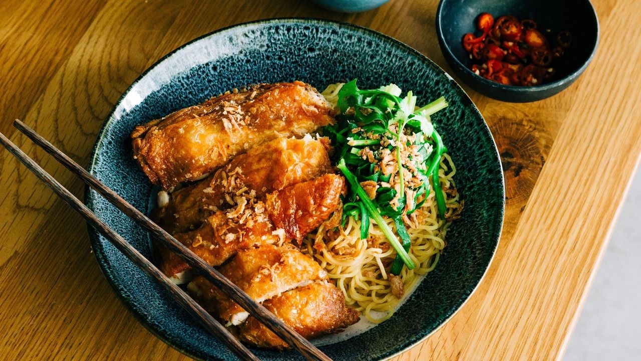 Crispy Chicken Noodle (In Soup)