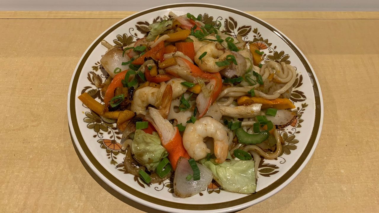 Teriyaki seafood udon