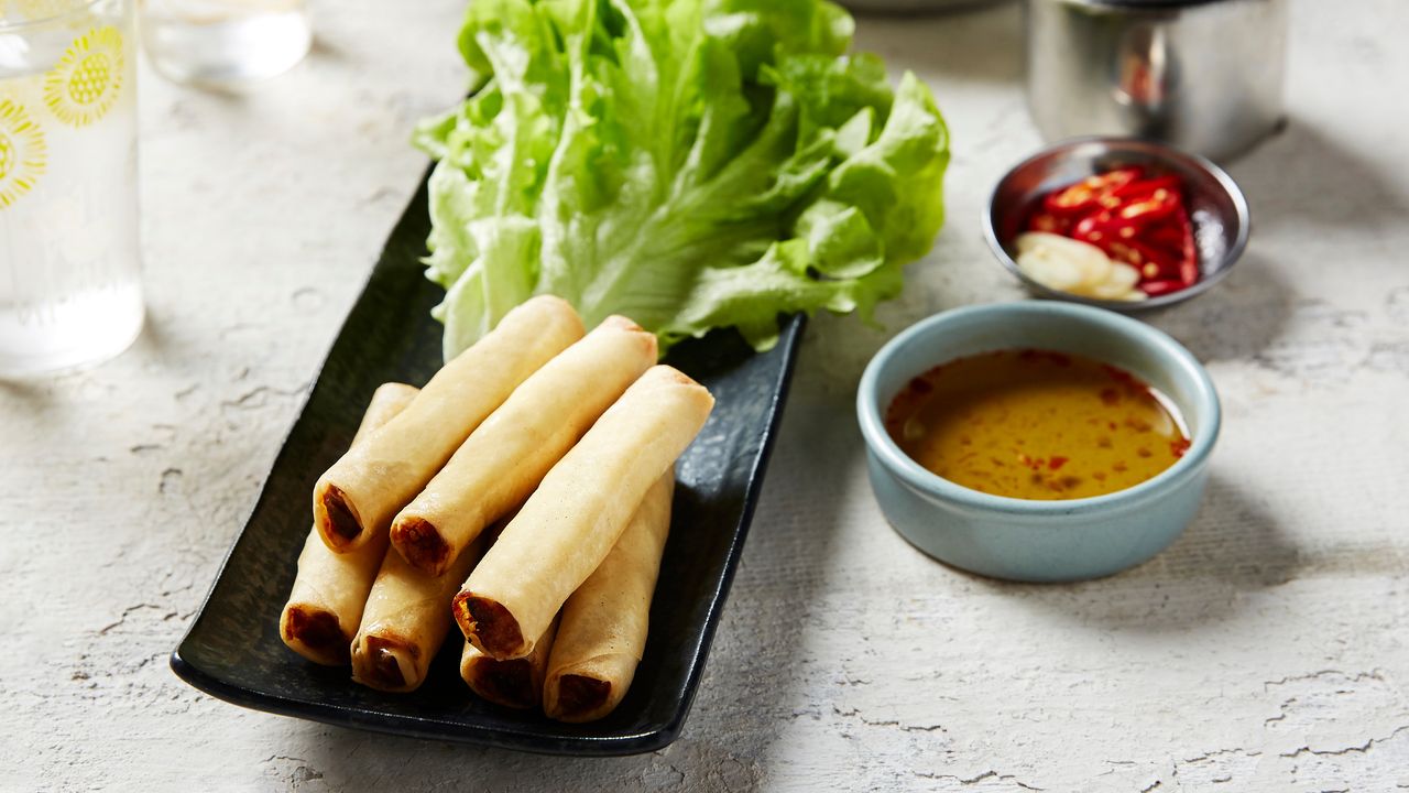 S3. Prawn Spring Rolls / Chả Giò Tôm (6pcs)