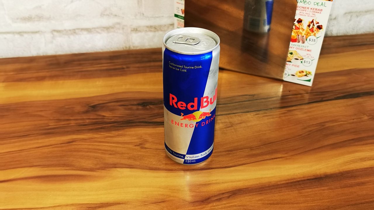 Redbull (250 mL)