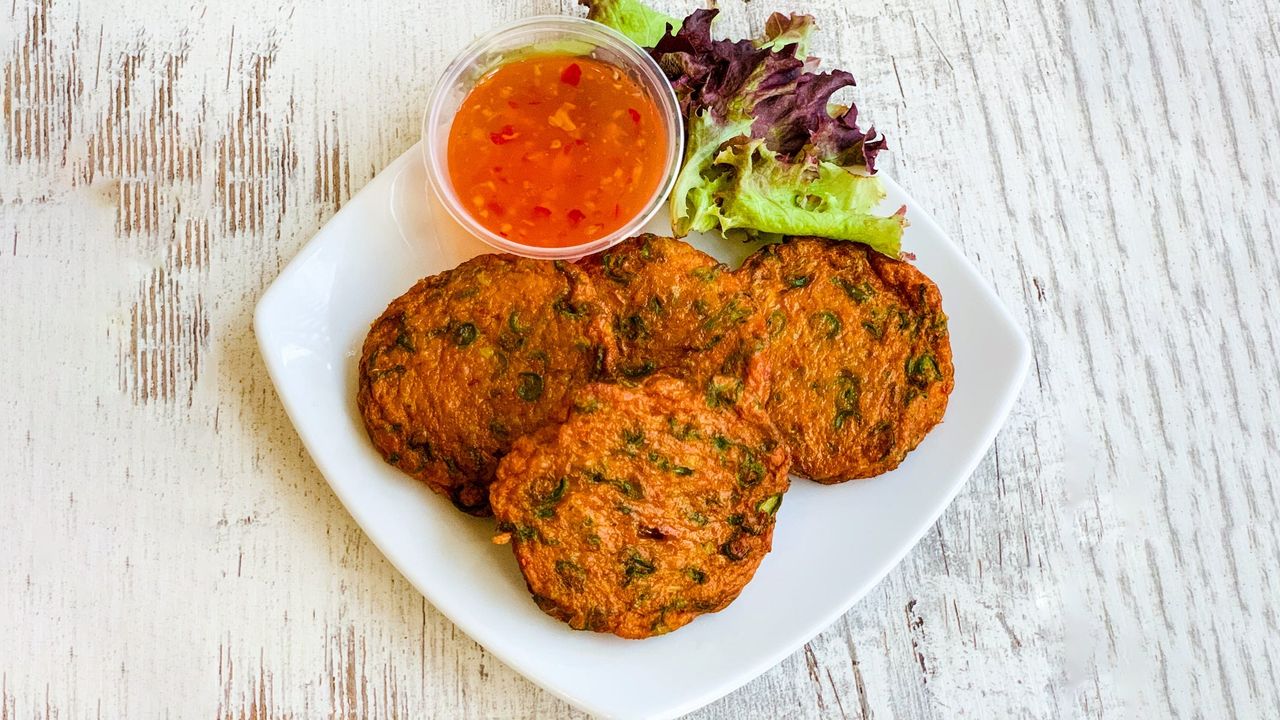Fish Cake (4 pcs)