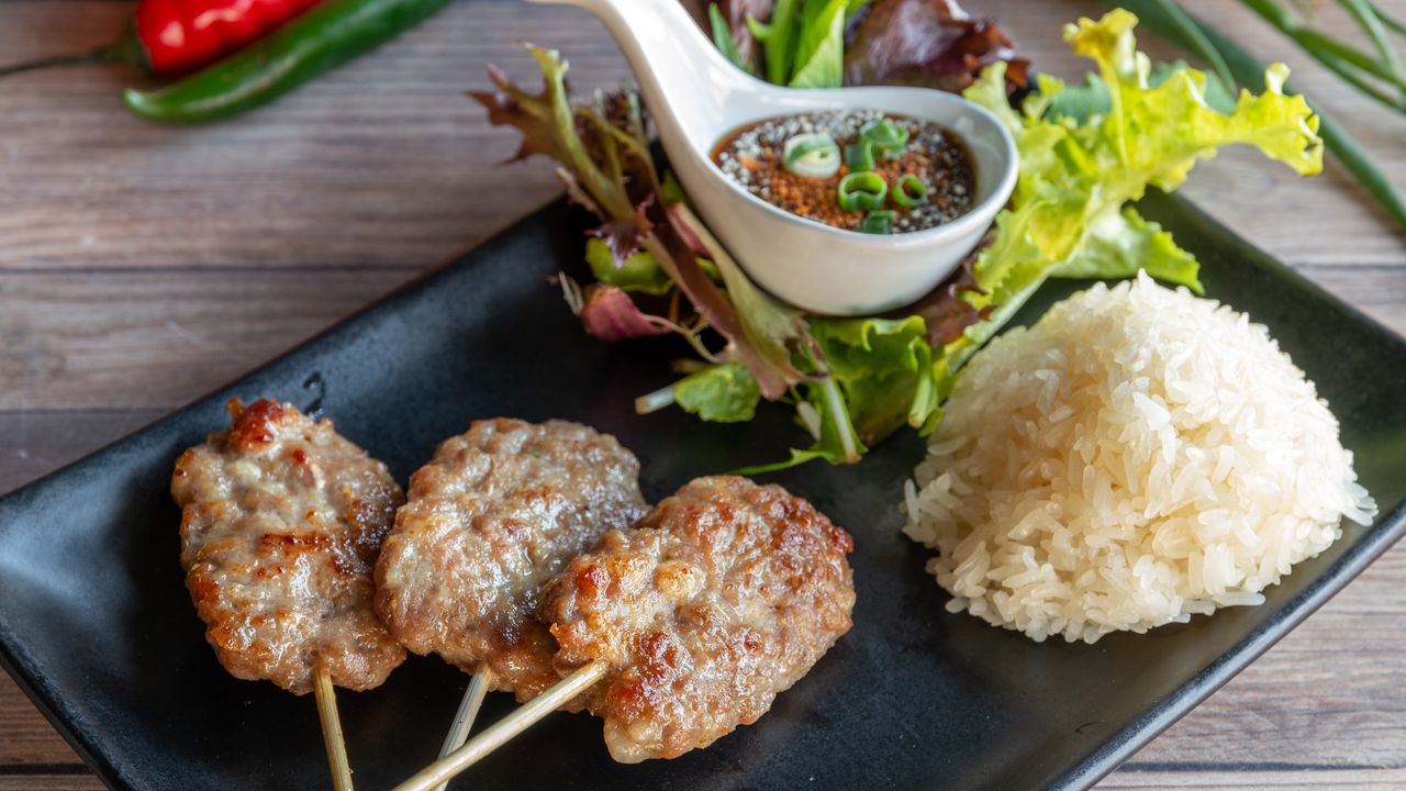 Moo Ping with Sticky Rice (3)