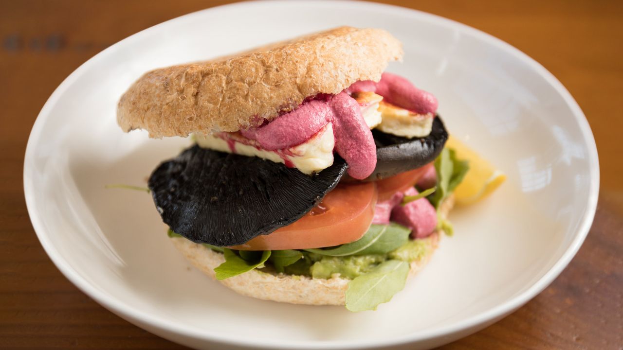 Mushroom and Halloumi Burger