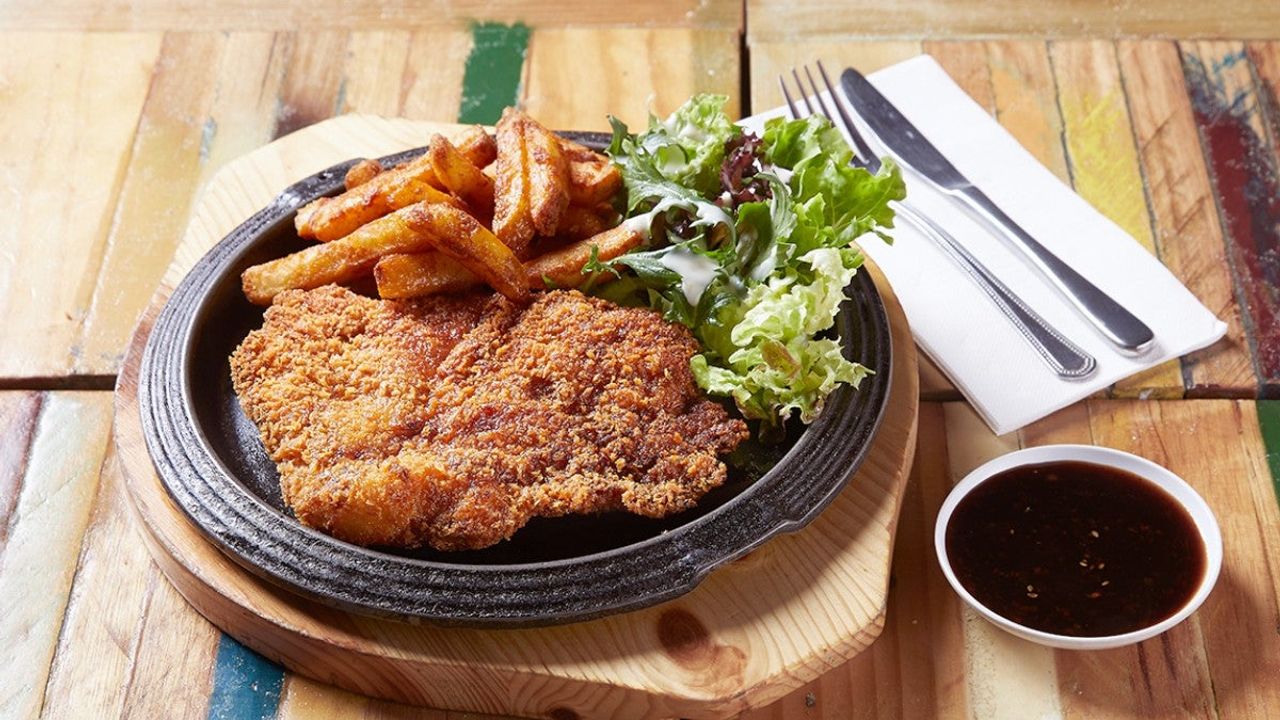 Gami Chicken Katsu and Chips