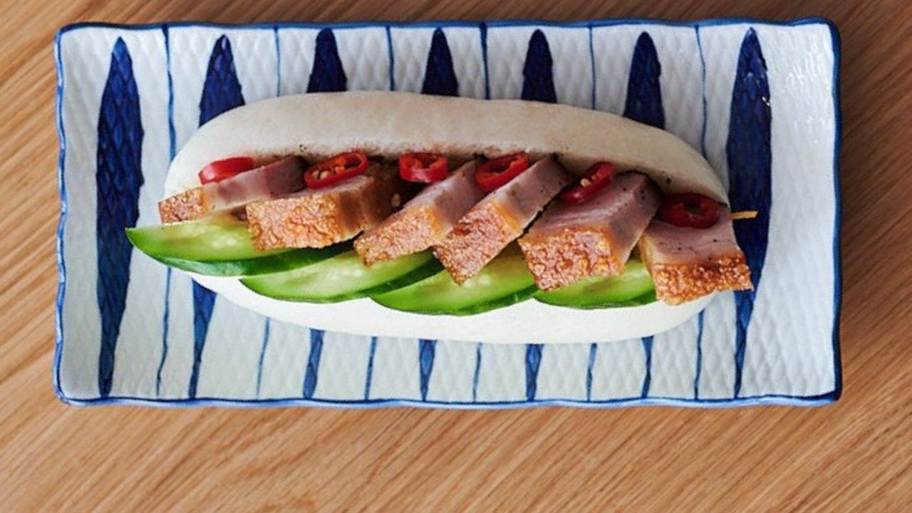 Crackling Pork Bao Dog