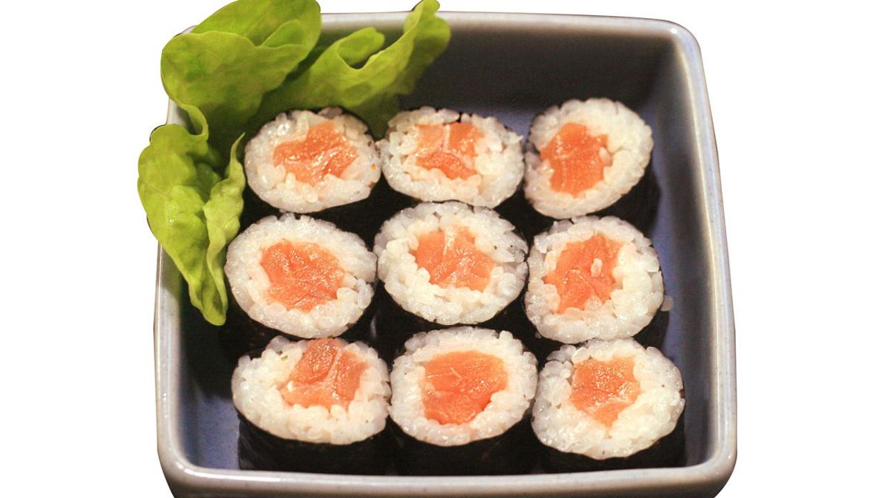 Fresh Salmon Baby Roll