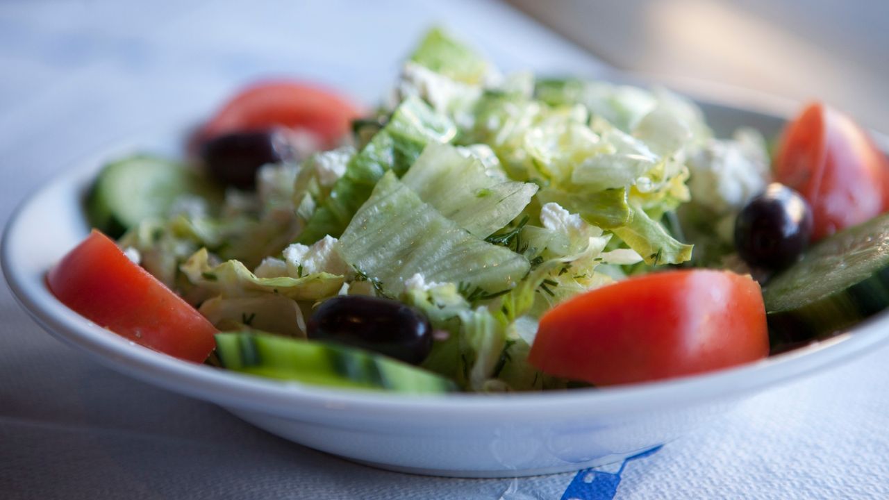 Greek Salad (V) (GF)