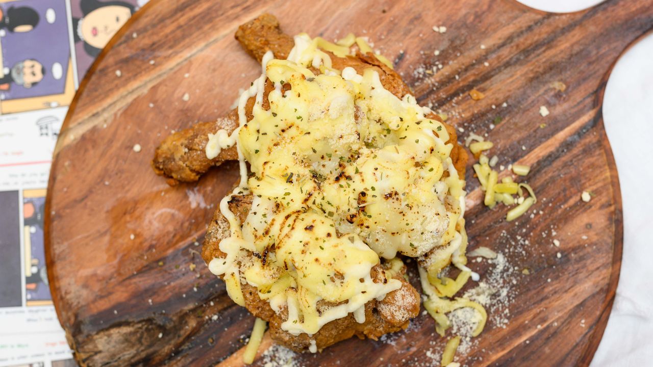 Three Cheese and Herb (Can not be on Side)