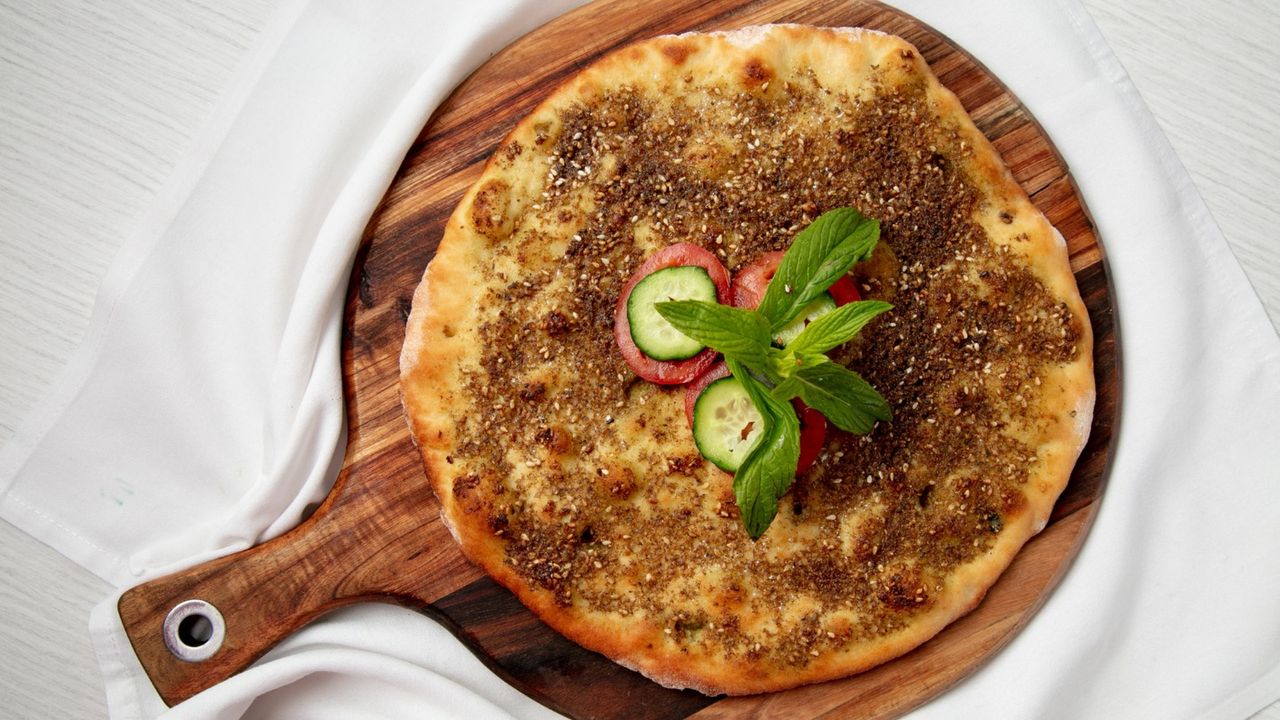 Oregano Pizza Folded