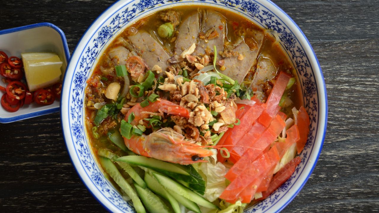 Hem 27 Sate Noodle Soup