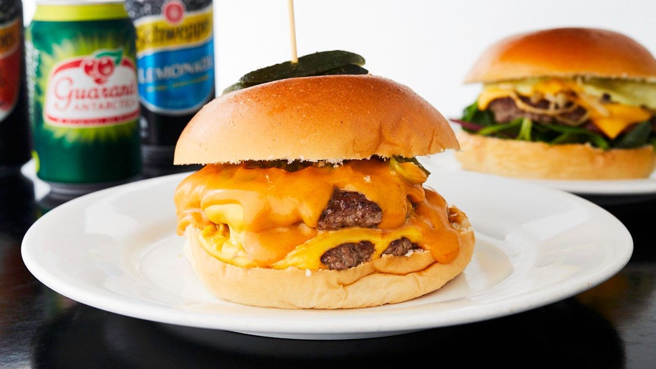 Uncle Jacks American Double Cheeseburger Meal