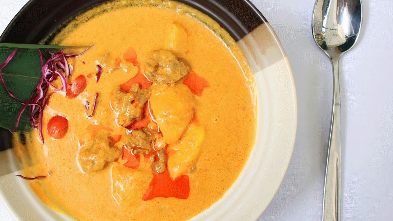 T32. Malaysian Curry Beef (GF)