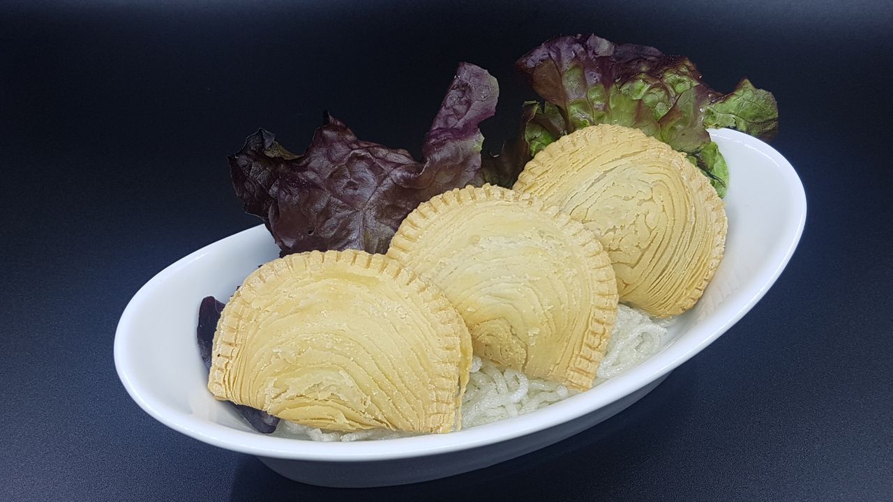 Vegetarian Curry Puff (V) (3)