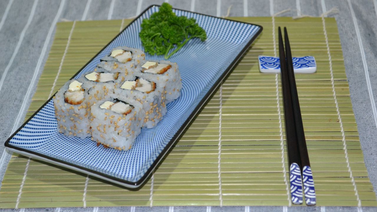Cream Cheese & Chicken Small Roll
