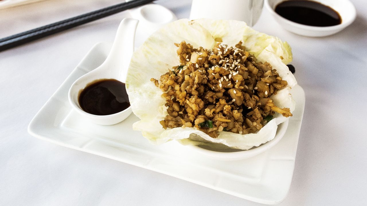 Seafood San Choi Bao (1pc)