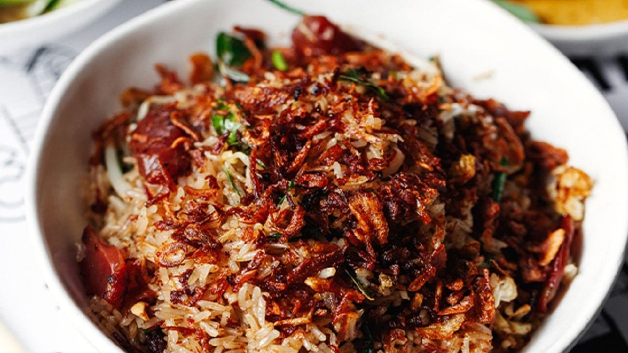 Egg Fried Rice with Big 4 Paste, Coriander and Chilli Soy