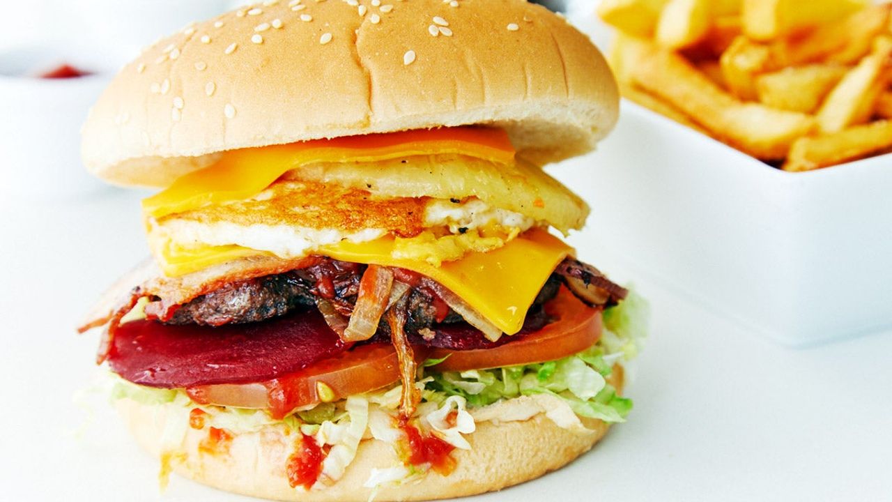 Beef Burger with the Lot
