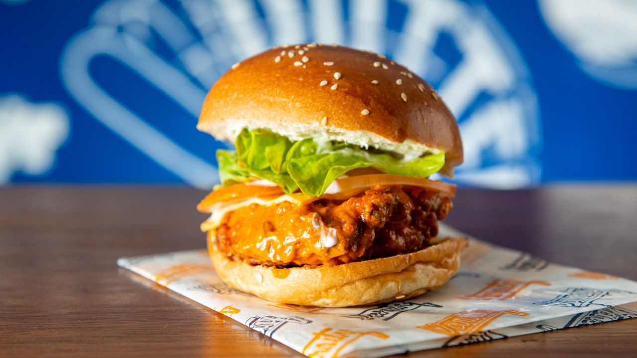 Buffalo Chicken (Spicy)