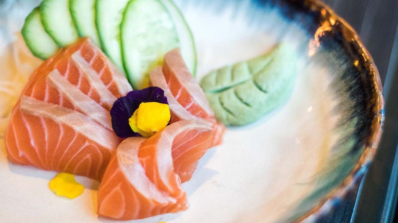 Salmon Sashimi (4pcs)