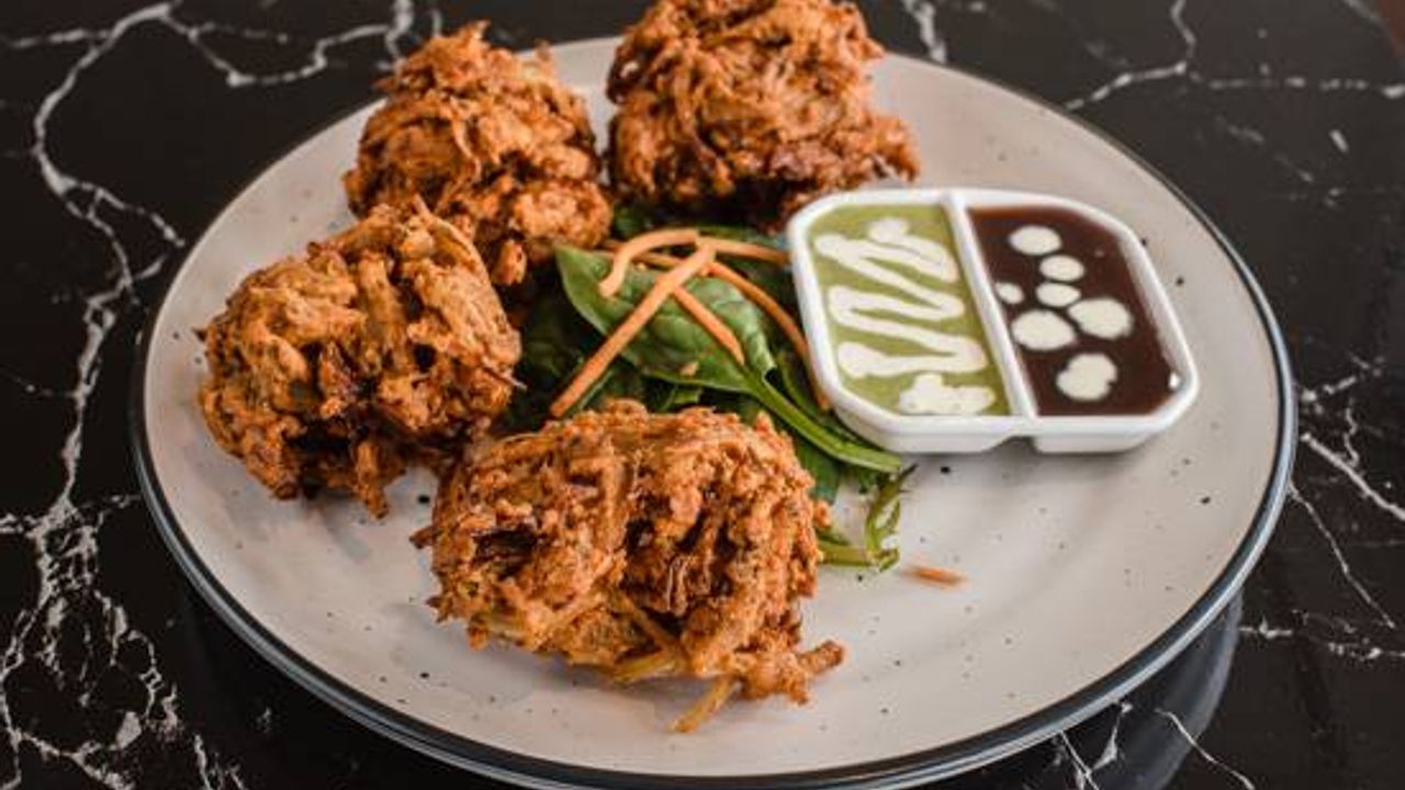 Onion Bhaji (VG)