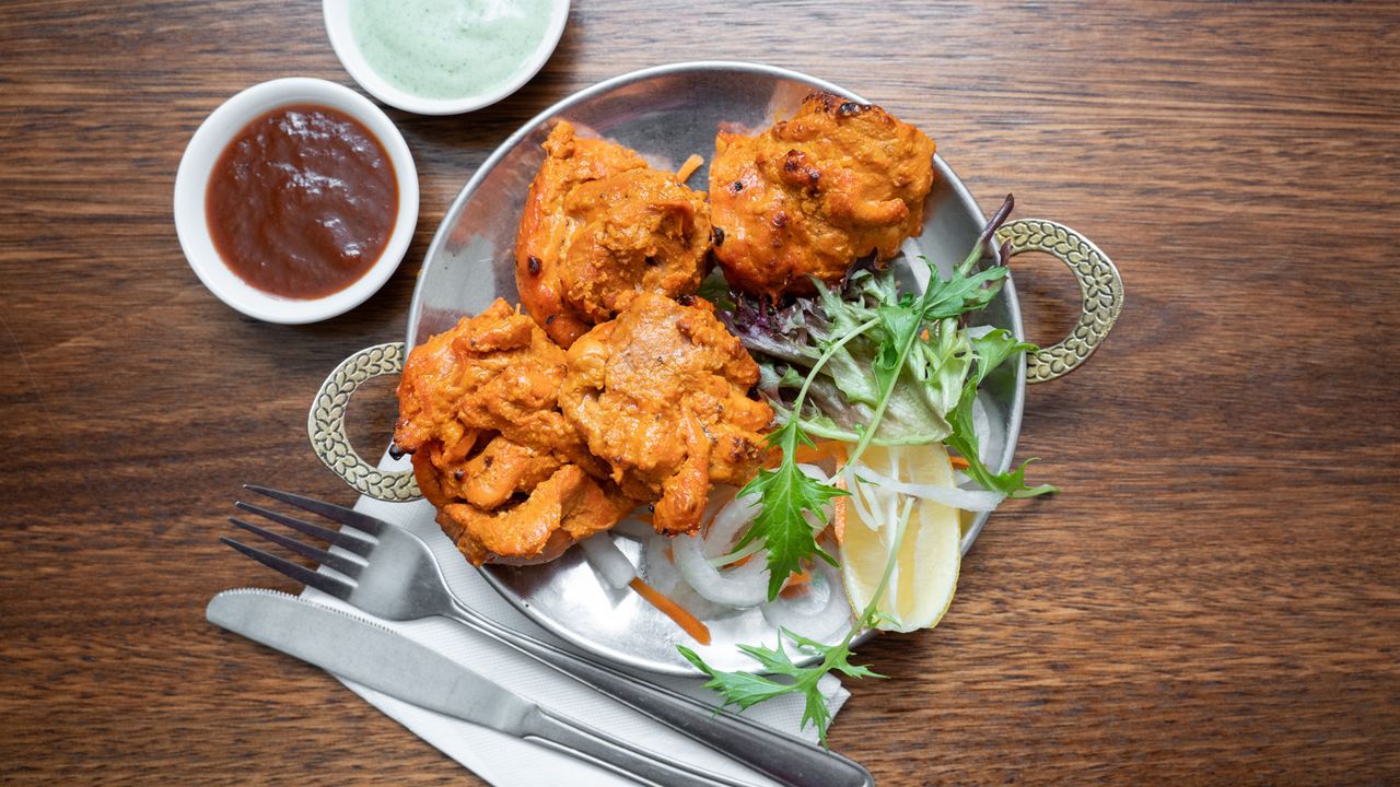 8. Chicken Tikka (4 Pieces)