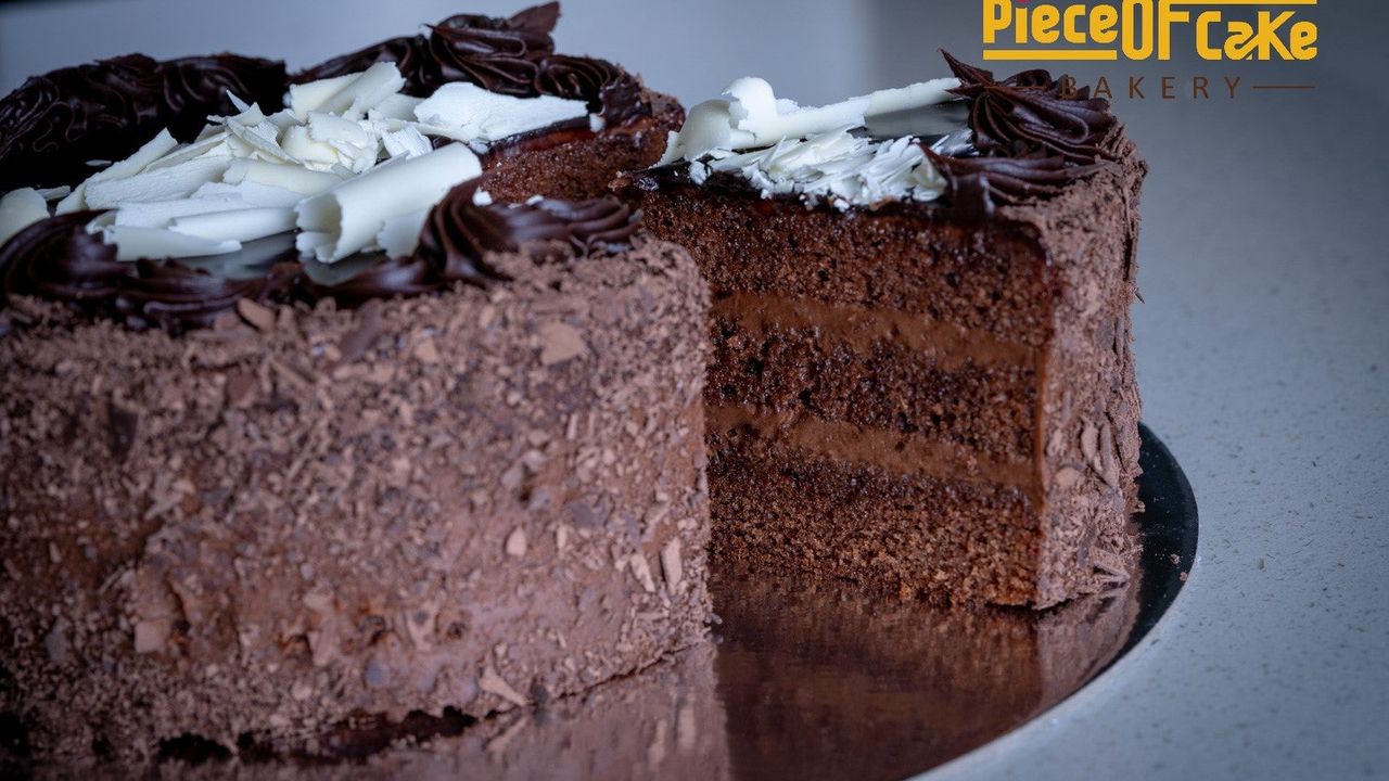 Chocolate Fudge Cake
