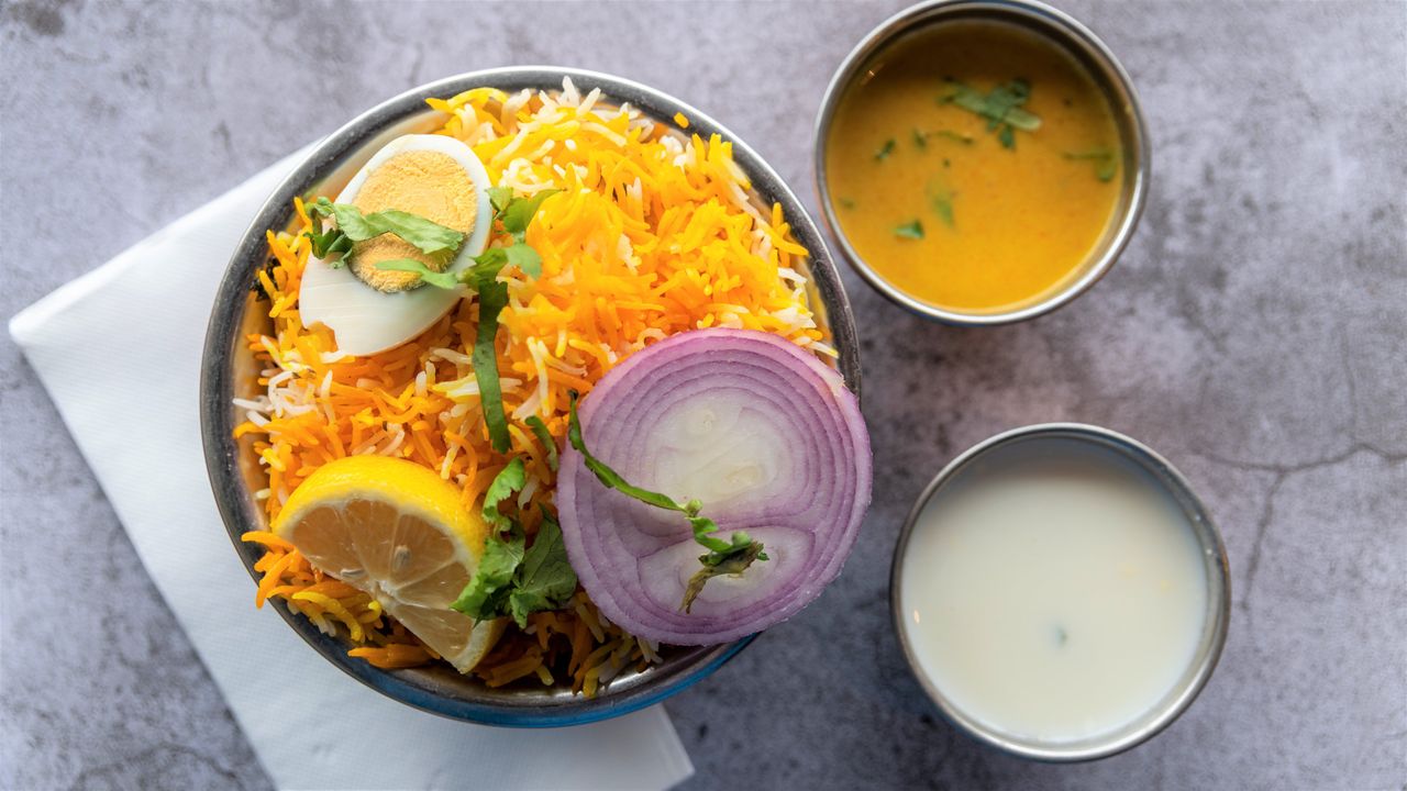 Hyderabadi Chicken Dum Biryani