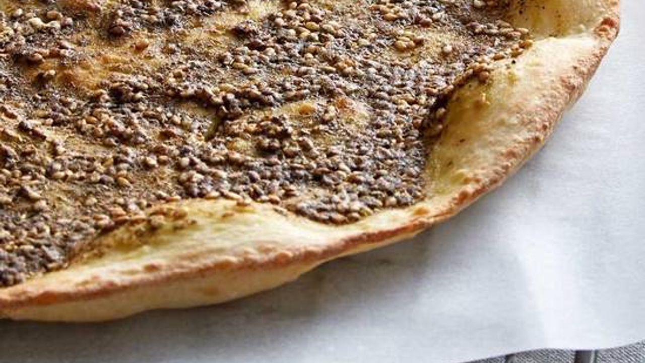Zaatar Pizza