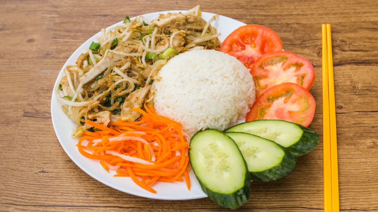 Chicken Stir Fry and Lemongrass - Steamed Rice