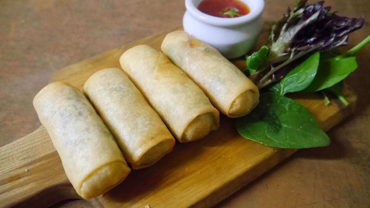 Spring Rolls (4 Pieces)