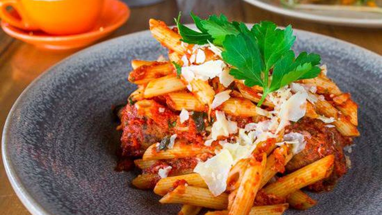 Penne and Meatball Pasta