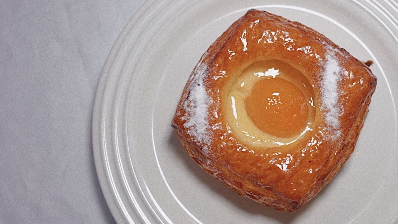 Apricot Danish