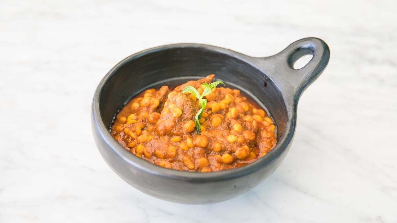 Gosht Daal Nakhut Korma