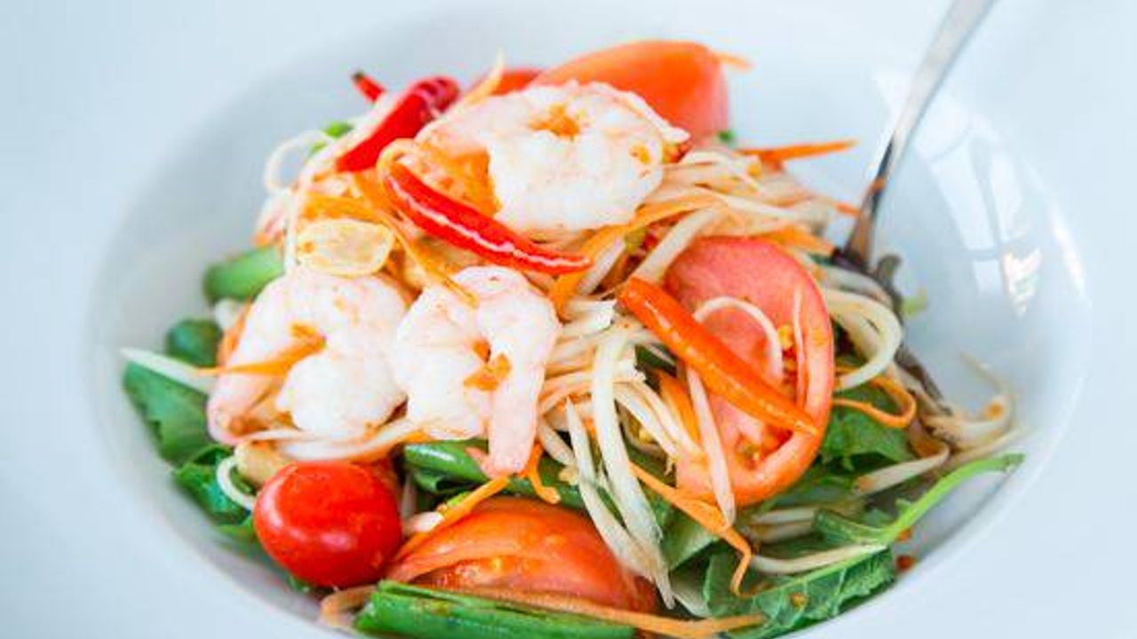 Garden Salad with Shrimps