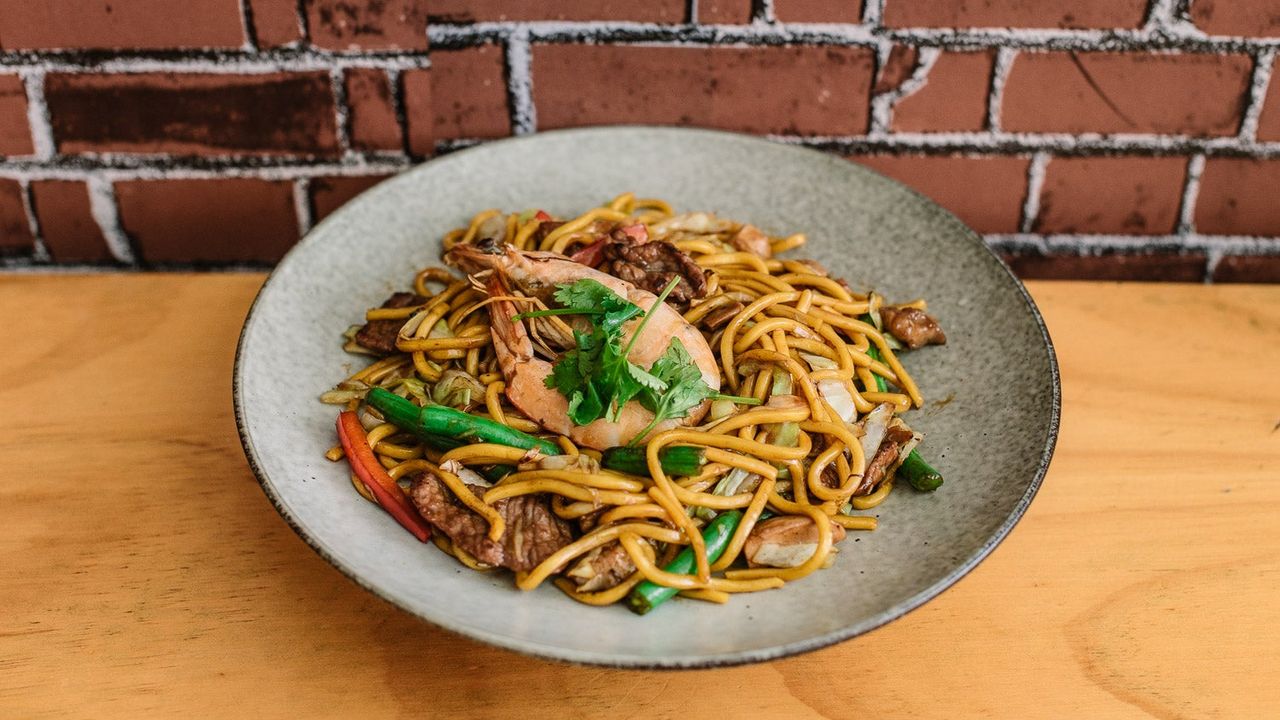 Stir-Fried Hokkien Noodle with Prawn