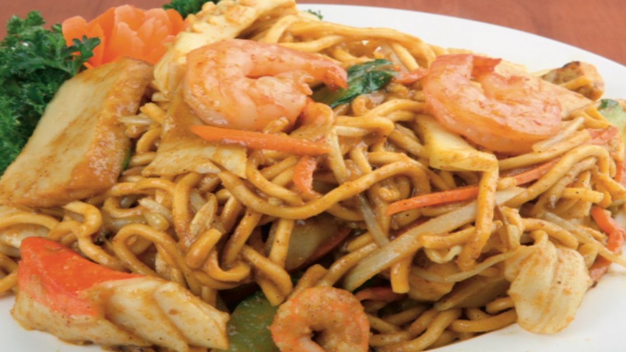 17. Seafood Mee Goreng