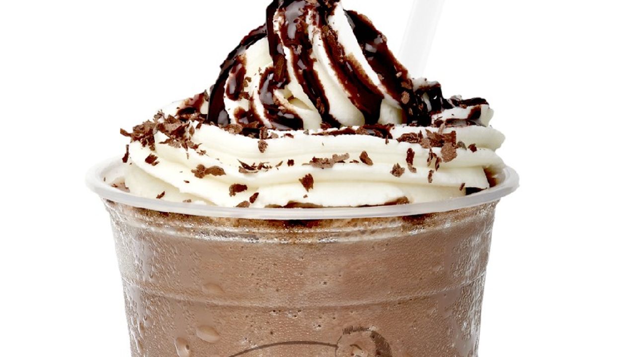 Deluxe Choc Chip Frappe