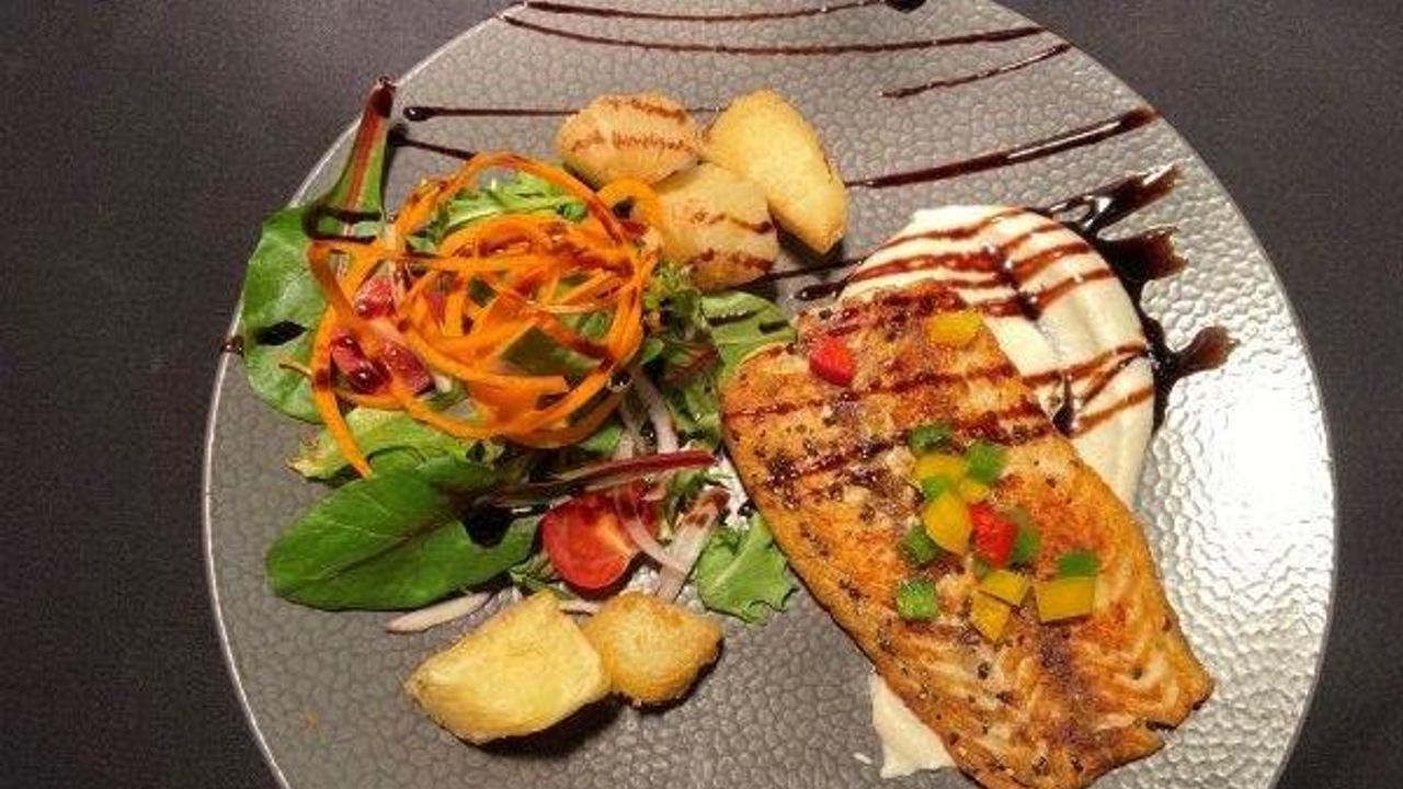 Grilled Barramundi with Chips and Salad