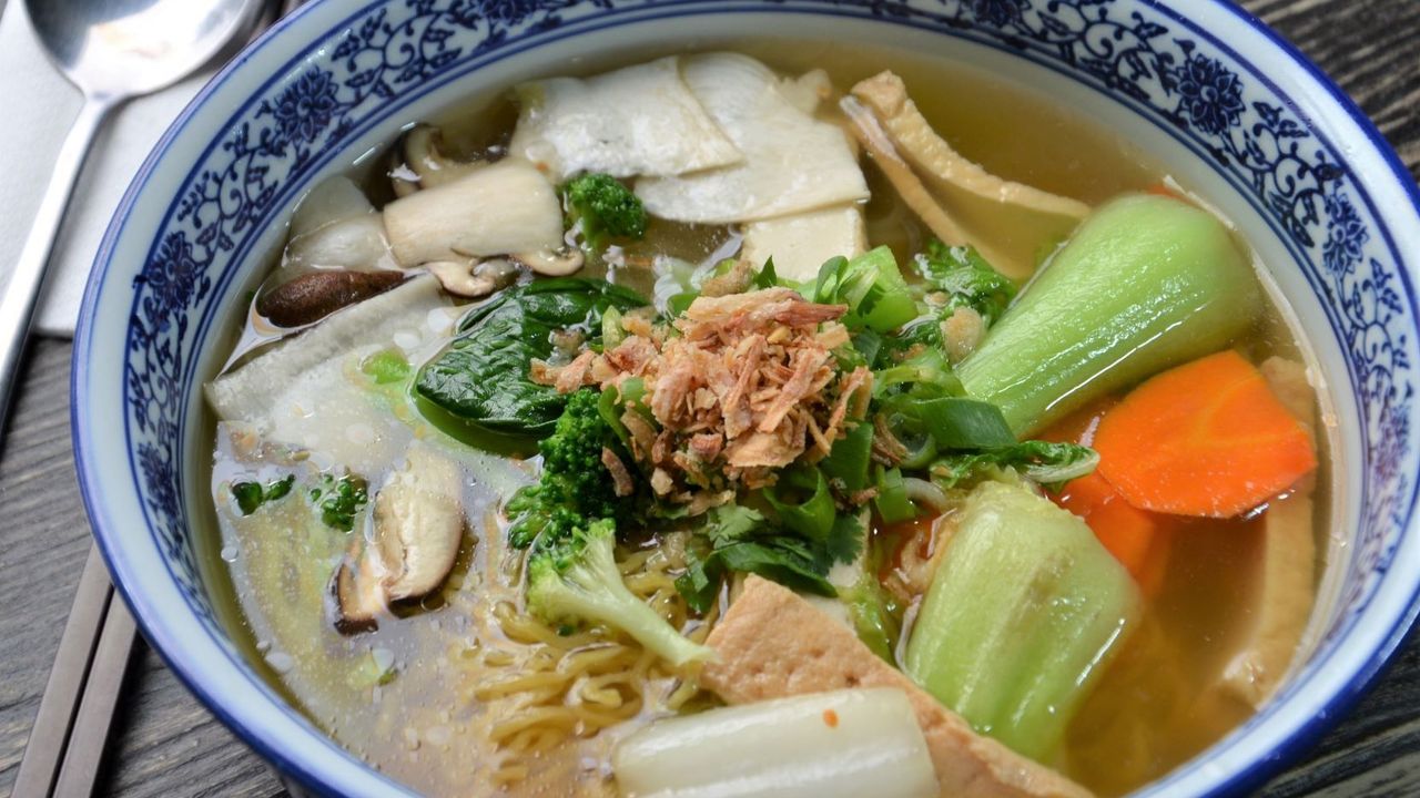 Vegetarian Noodle Soup