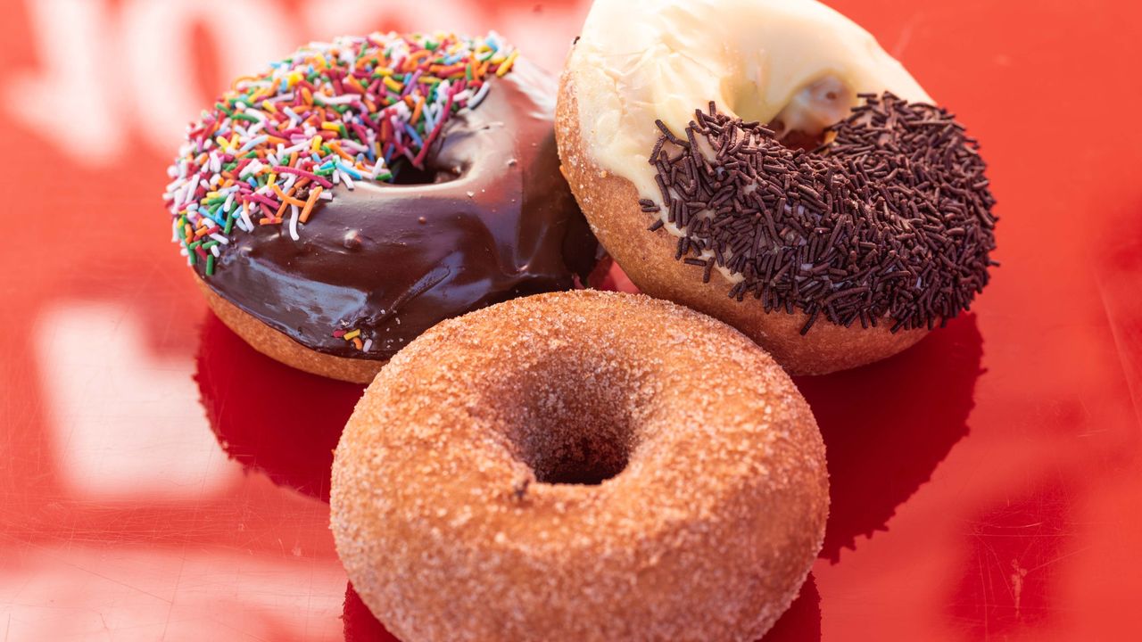 Cake donut