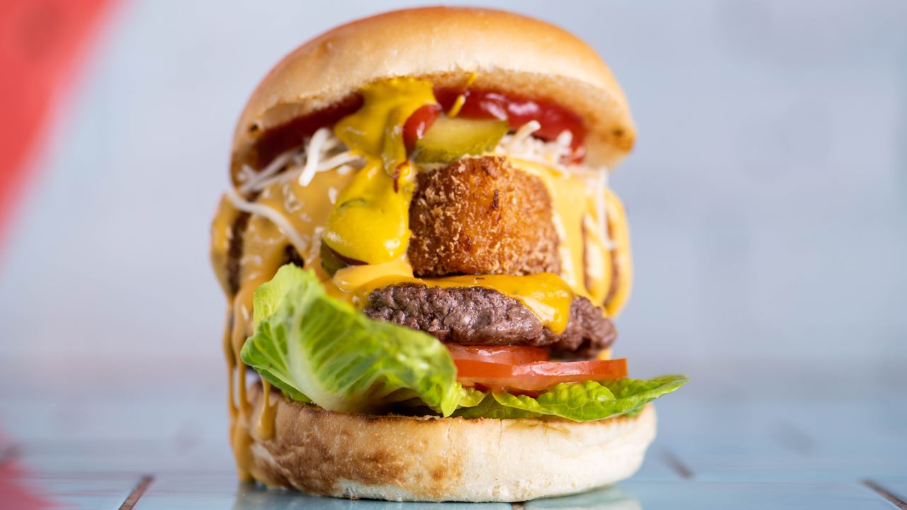 Cheesy Mac Burger